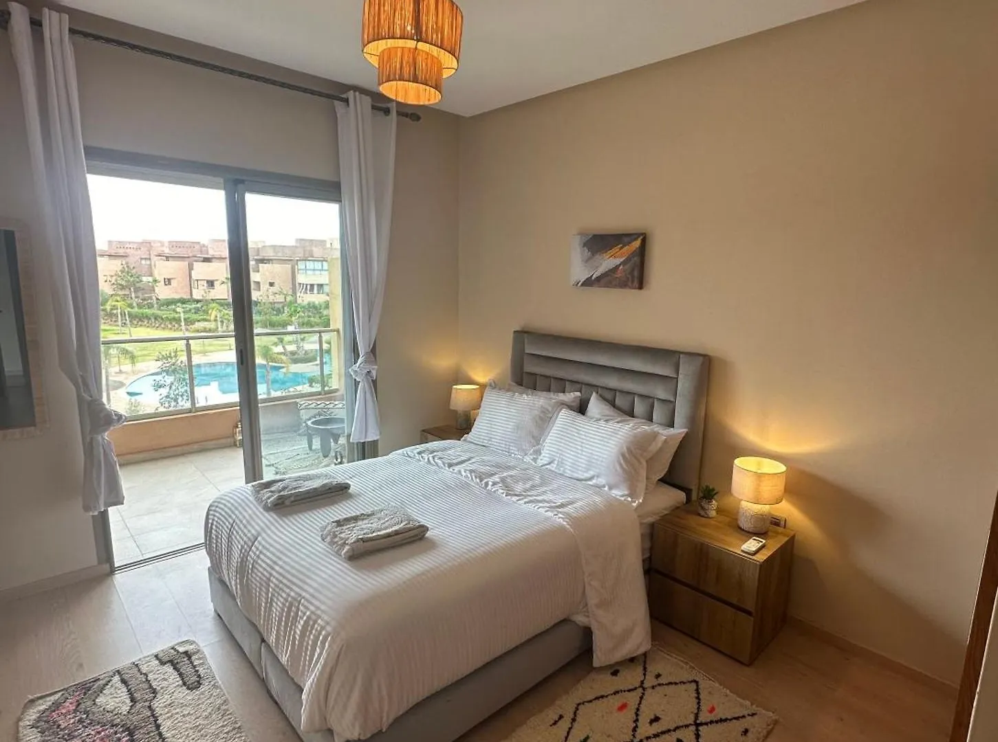 Prestigia Golf City & Pool 2 Bedroom Luxury Comforts Marrakesh